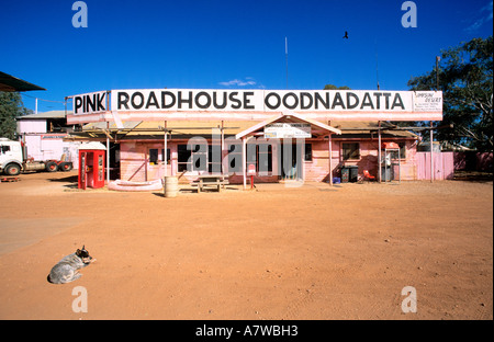 Australia, South Australia, Simpson desert, Oodnadatta, Pink Roadhouse Oodnadatta Stock Photo