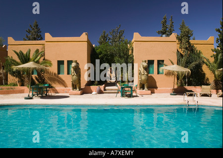 MOROCCO, South of the High Atlas, OUARZAZATE: Moroccan Hollywood: Atlas Studios Pool at the Atlas Studios Hotel Stock Photo