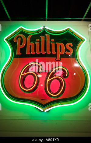 USA, Missouri, St. Louis: Rt.66 Museum with Phillips 66 gas station sign Stock Photo