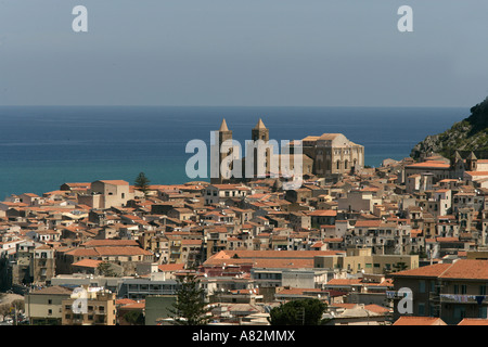 Overview over the city Cefalu in Sicily Stock Photo - Alamy