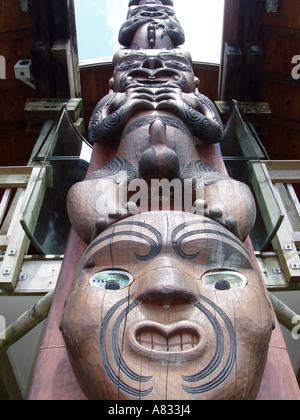 Maori Totem Pole, Arataki Visitor Centre Stock Photo