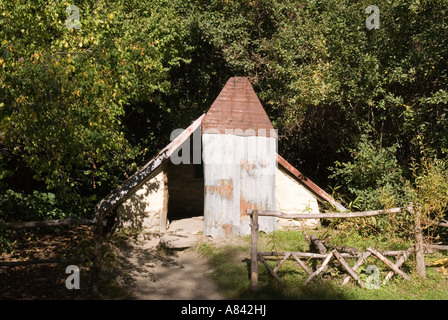 Restored cottage in Arrowtown Chinese gold miners settlement Otago New Zealand Stock Photo