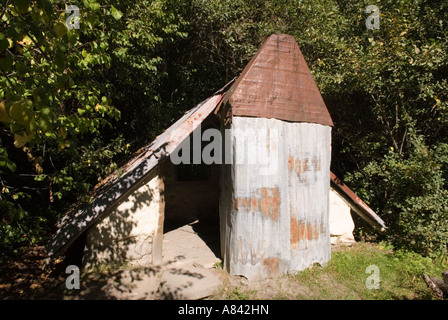 Restored cottage in Arrowtown Chinese gold miners settlement Otago New Zealand Stock Photo