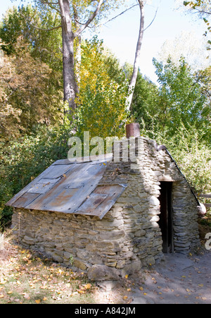 Restored cottage in Arrowtown Chinese gold miners settlement Otago New Zealand Stock Photo