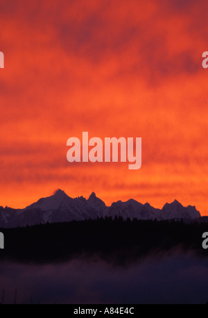 Cascade Mountains at sunrise Washington Stock Photo