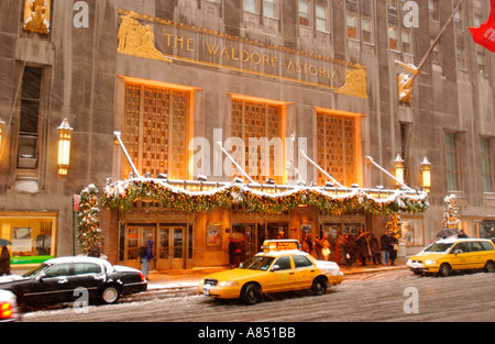 Waldorf Astoria Hotel, Park Avenue Stock Photo