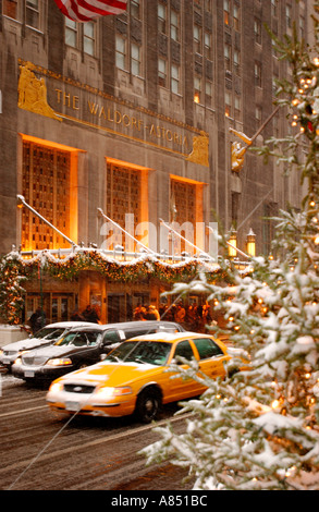 Waldorf Astoria Hotel, Park Avenue Stock Photo