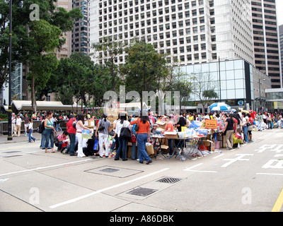 Filipinos maids enjoying their Sunday day-off in Central, Hong Kong Stock Photo