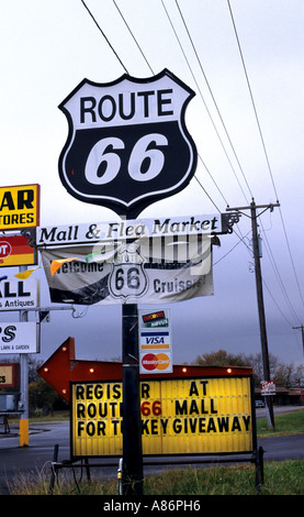 United States USA Routte 66 signs National Highway Trucks Cars Stock Photo