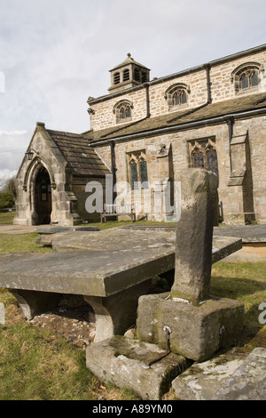 UK Yorkshire Wharfedale Grassington Linton village church sundial made from ancient cross Stock Photo