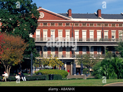 The classical brick construction of 1850 HOUSE on JACKSON SQUARE in the FRENCH QUARTER NEW ORLEANS LOUISIANA Stock Photo