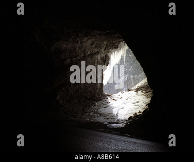 Tunnel des fenetres tunnel of windows looking out through a window Stock Photo