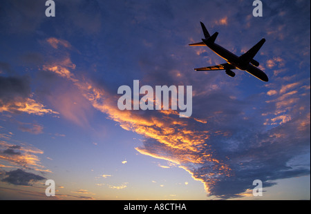 Plane in Flight London Heathrow Middlesex England UK Stock Photo