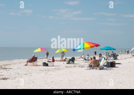 UMBELLAS ON THE BEACH AT GULFSIDE CITY PARK ON THE GULF OF MEXICO ON SANIBEL ISLAND IN SOUTHWEST FLORIDA Stock Photo