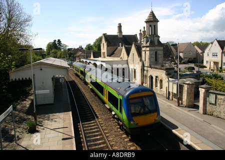 Central Railways Train at Stamford Railway Station Stock Photo