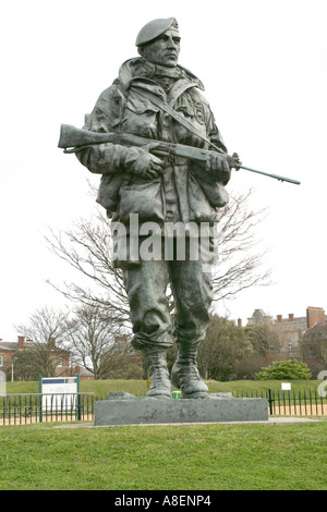 Falklands War Memorial Royal Marine Statue Eastney Barracks Portsmouth UK Stock Photo
