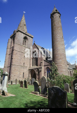 dh  BRECHIN ANGUS Cathedral and round tower Stock Photo