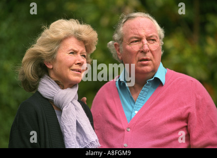 Leo (deceased Nov 2013) and Jilly Cooper at home in Gloucestershire UK 2001 Stock Photo
