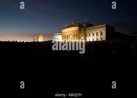 ANZAC DAY 68th Dawn Memorial Ceremony at the Auckland War Memorial Museum Stock Photo
