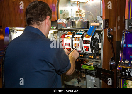 Casino Slot Machine Technician Training