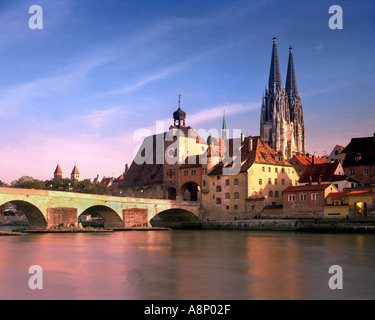 DE - BAVARIA: Regensburg, St. Peter's Cathedral and historic Stone Bridge Stock Photo