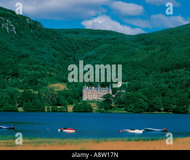 United Kingdom. Scotland. Highlands. Trossachs Hotel in lake scene Stock Photo