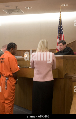 Defendant and District Attorney talking to judge O Malley Jackson County Circuit Court Missouri USA Stock Photo