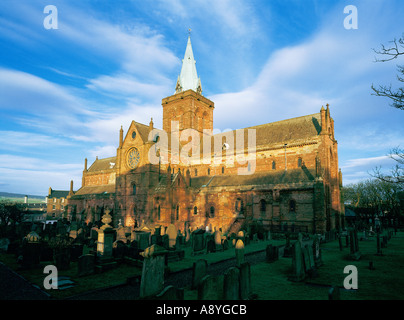 The Cathedral of St. Magnus in the Orkney Island capital of Kirkwall dates from 1137. Mainland, Orkney, Scotland Stock Photo