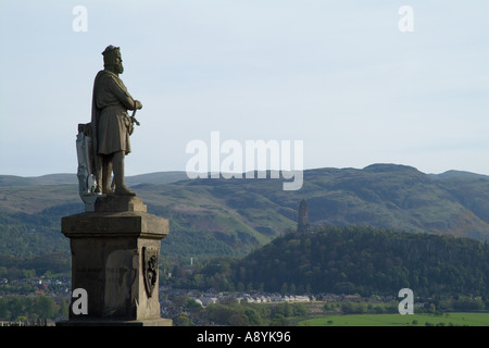 dh King Robert the Bruce statue STIRLING STIRLINGSHIRE Outside Castle Wallace memorial scotland patriot monument scots scottish historical kings Stock Photo