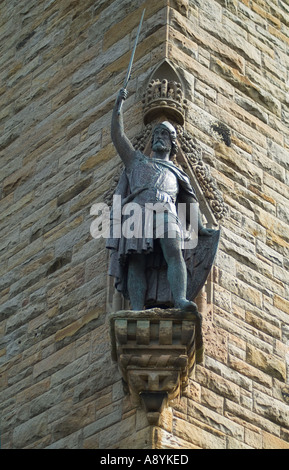 dh  STIRLING STIRLINGSHIRE William Wallace statue memorial monument folk hero rebel Stock Photo