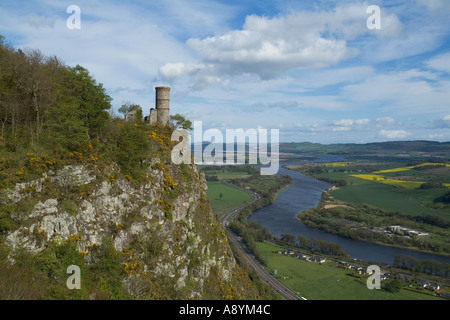 dh Kinnoull Hill PERTH PERTHSHIRE Kinnoull Tower overlooking River Tay valley vista scene Stock Photo
