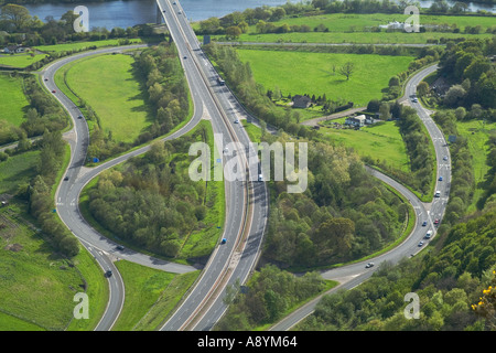 dh  PERTH PERTHSHIRE Motorway M90 Frairton bridge River Tay Perth flyover junction dual carriageway roadway united kingdom uk aerial view traffic road Stock Photo