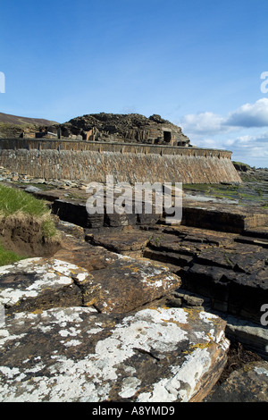 dh Midhowe Broch ROUSAY ORKNEY Iron age fortified defensive dwelling stronghold Eynhallow Sound shore Stock Photo