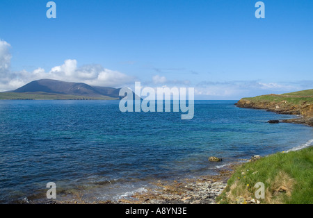 dh  HOY SOUND ORKNEY Coast beach sea Cuilags Hoy hills Kame of Hoy Stock Photo