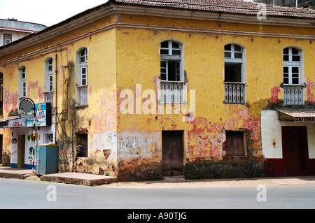 India Goa Old Goa Typical Country Home Stock Photo Alamy