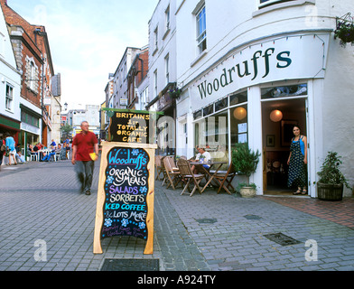 High St. Stroud, with Woodruffs veggie restaurant on the right - the first totally organic restaurant in Britain. Stock Photo