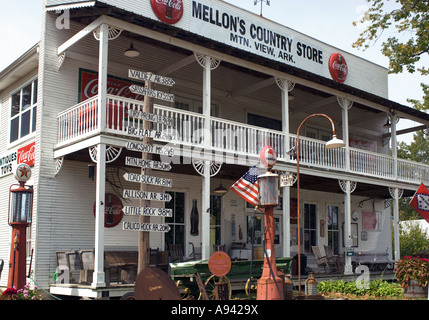 Mellons Country Store is a 1940s style country store in Mountain View AR Stock Photo