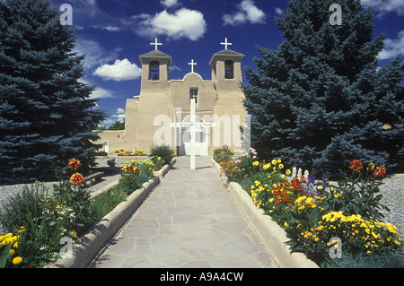 CHURCH OF SAN FRANCISCO DE ASIS  RANCHO DE TAOS NEW MEXICO USA Stock Photo