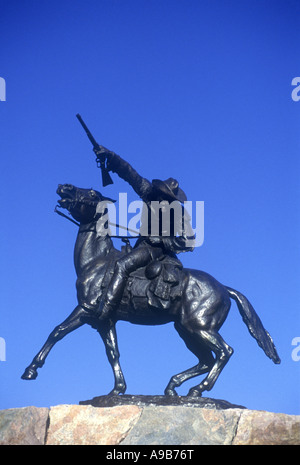 BUFFALO BILL - THE SCOUT STATUE (©GERTRUDE VANDERBILT WHITNEY 1924) BUFFALO BILL HISTORICAL CENTER  CODY WYOMING USA Stock Photo