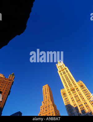 WOOLWORTH BUILDING BROADWAY DOWNTOWN MANHATTAN NEW YORK CITY USA Stock Photo