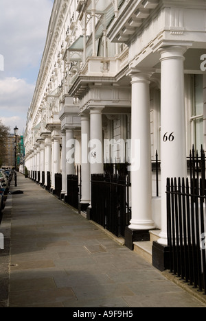 Cadogan Place exterior of large expensive family homes. The Royal Borough of Kensington and Chelsea. London SW1. England 2006 2000s HOMER SYKES Stock Photo