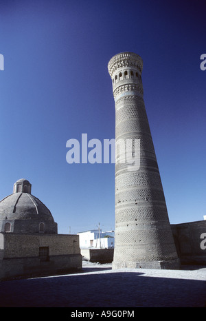 The Kalon minaret in the Poi Kalon mosque bukhara Stock Photo