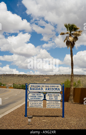 Sign welcoming visitors to the city of Bagdad Arizona Stock Photo - Alamy