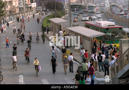 CHN China Beijing Urban traffic in the Chongwen district Stock Photo