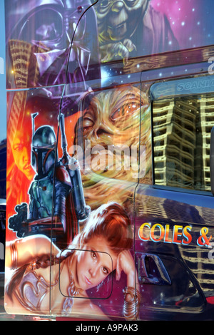 Airbrushed mural of star wars characters on a scania truck with pallet reflections. Oxfordshire, England Stock Photo