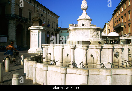 Italy, Rimini, Rimini old town Italy, fountain on city square Stock Photo