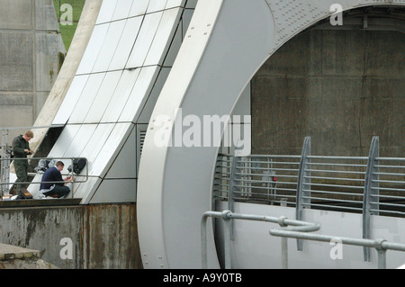 Maintenance work being carried out on the Falkirk wheel, Falkirk, central Scotland UK Stock Photo