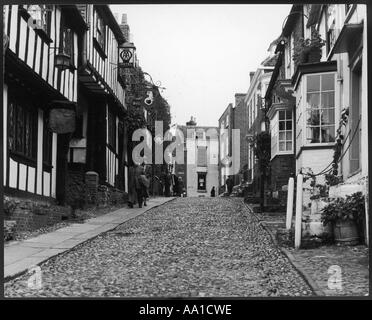 Mermaid street, cobbled street in Rye, East sussex Stock Photo - Alamy
