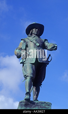 Statue of Oliver Cromwell in St Ives Cambridgeshire Stock Photo