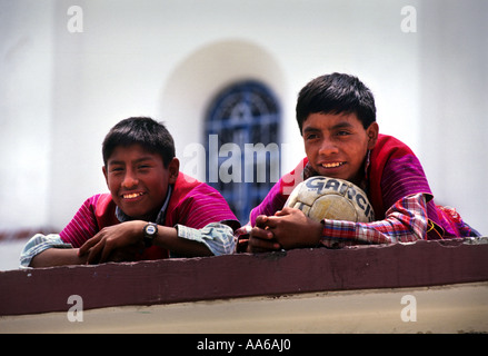 TWO ZINACANTAN MAYAN INDIAN BOYS IN SAN LORENZO ZINACANTAN CHIAPAS MEXICO Stock Photo